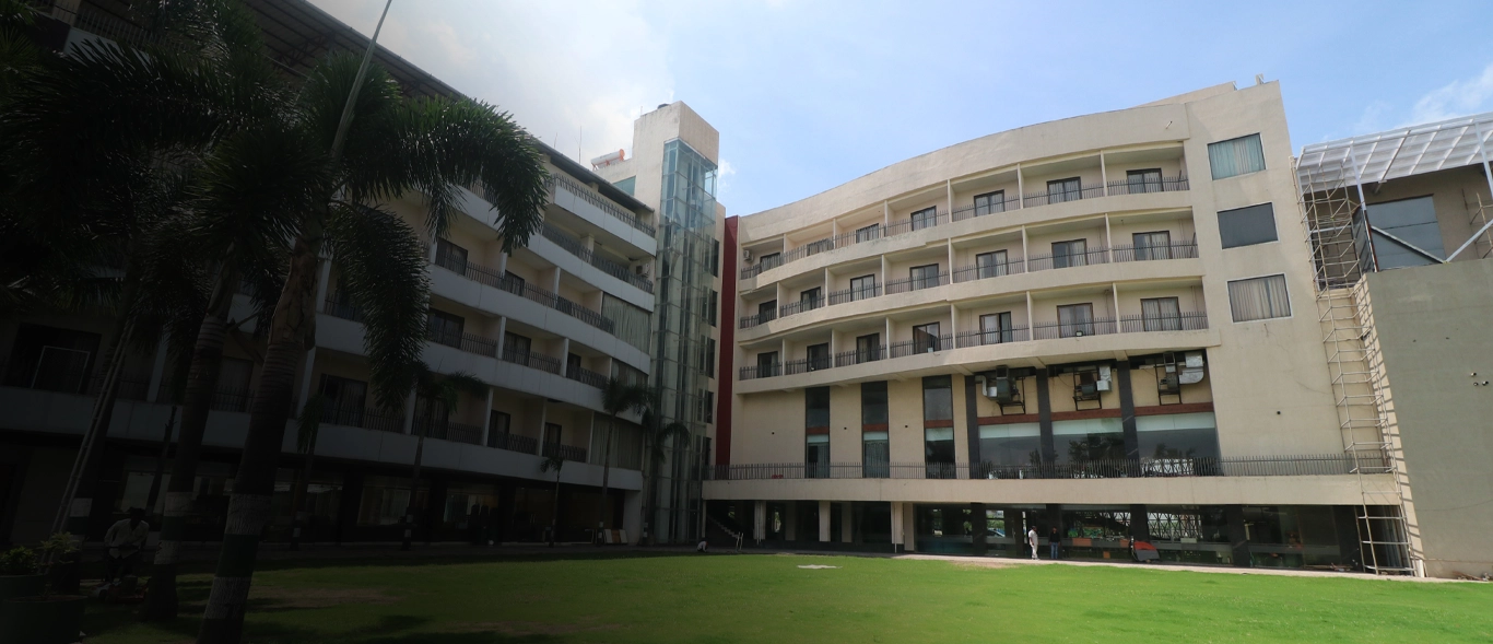 Chouhan Empyrean Hotel & Resorts - Luxury Stay in Bhilai